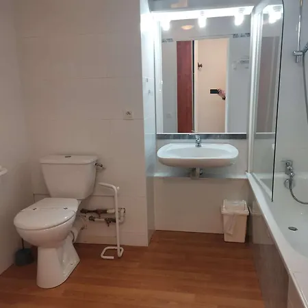 Cosy Avec Terrasse, Parking Couvert, Piscine, Salle De Fitness, Proche Pistes - Accepte Animaux - Fr-1-404-253 * ラ・モンジー